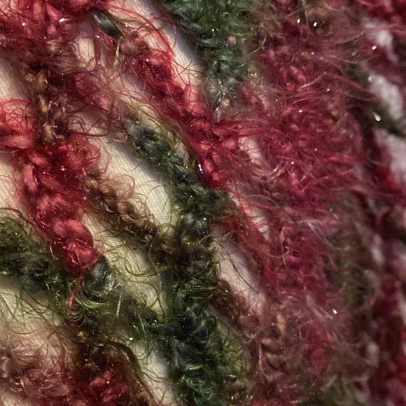 Bohemian sparklyCrochet scarf - Picture 6 of 11